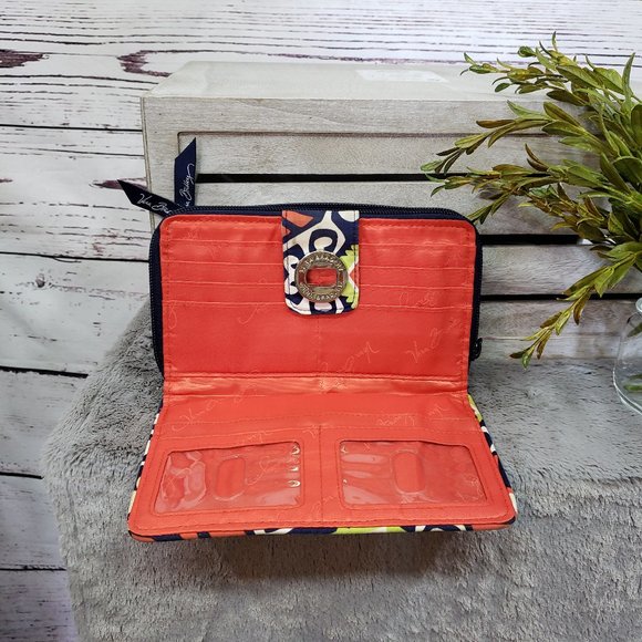 EUC Vera Bradley Turnlock Wallet - Picture 5 of 8